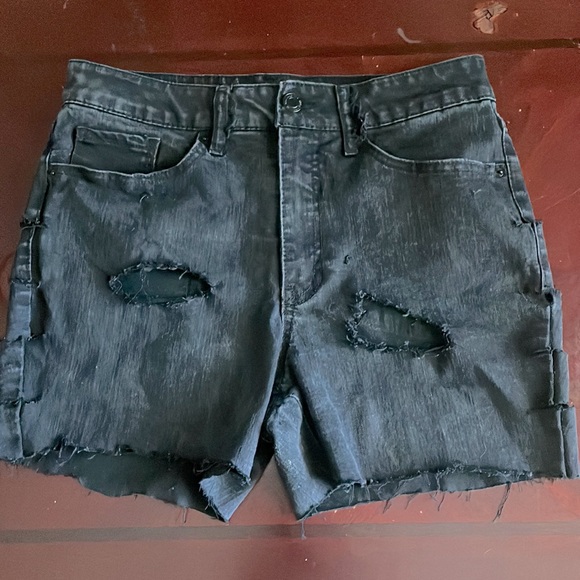 Black ripped denim shorts - Picture 1 of 2